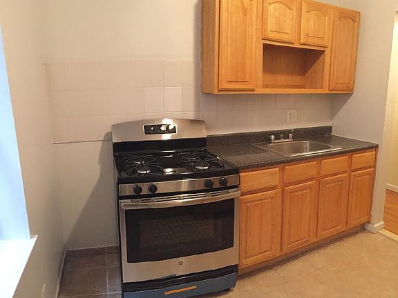 2nd image of 520 W 174th St APT 2C