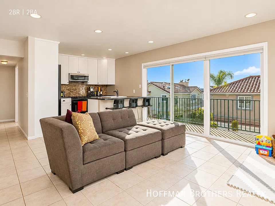 2603 1/2 Phelan Ln