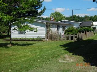 18364 State Line Rd, Edwardsburg, MI 49112