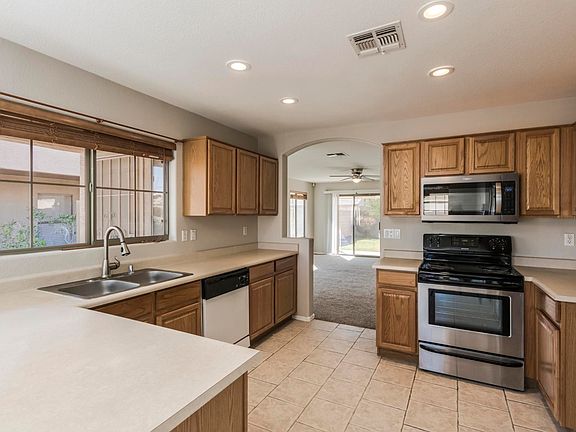 5th image of 12573 W Amelia Ave
