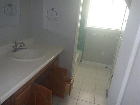 4th image of 1216 Baltimore Annapolis Blvd