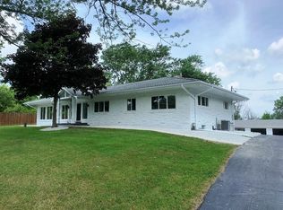 1340 Kuntz Rd, Erie, PA 16509