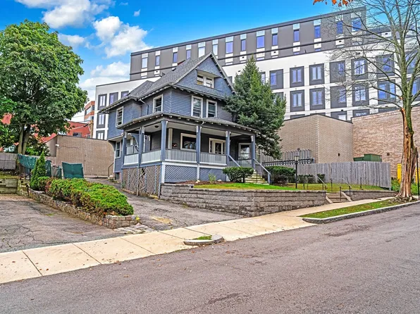 23 Russell Park, Quincy, MA 02169