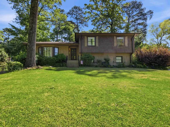 3223 Cornwall Dr, Birmingham, AL 35226