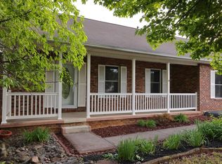 191 Grandview Dr, Waynesboro, VA 22980