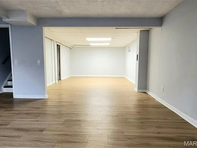 809 Bordeaux Ct — Photo 13