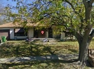 1112 Parkway Dr, Garland, TX 75040