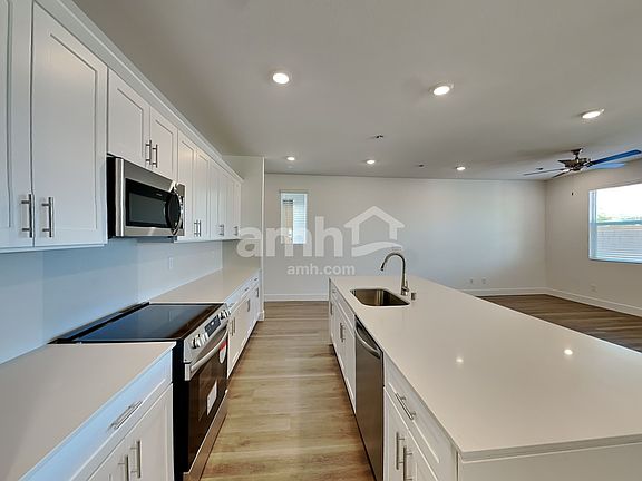 4th image of 10457 Bar Harbor St