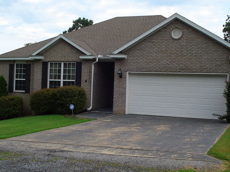 1st image of 5 Newford Ln