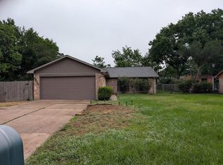 9830 Thistle Trail Dr, Houston, TX 77070