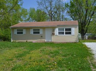 1425 Vero Dr, Wentzville, MO 63385