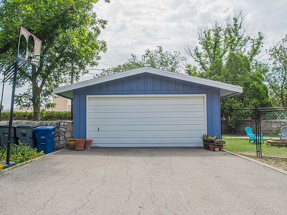 4th image of 308 Drury Ln
