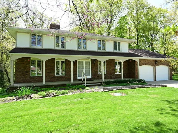 2700 Shady Lake Dr, Vermilion, OH 44089