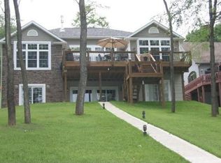 773 Valleywood Heights Dr, Howard, OH 43028