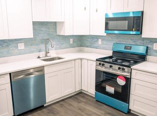 462 Locust Ave, Burlington, NJ 08016