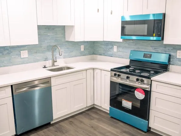 462 Locust Ave, Burlington, NJ 08016