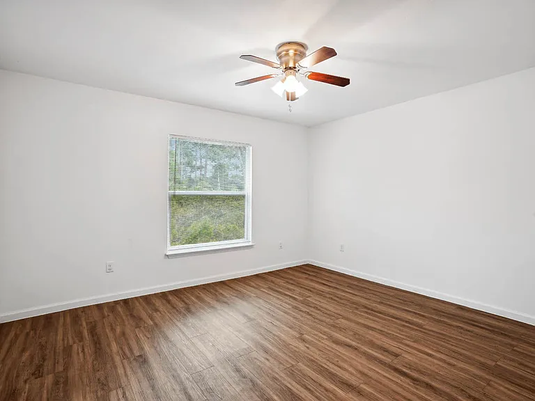 Jordan Bayou — Photo 2