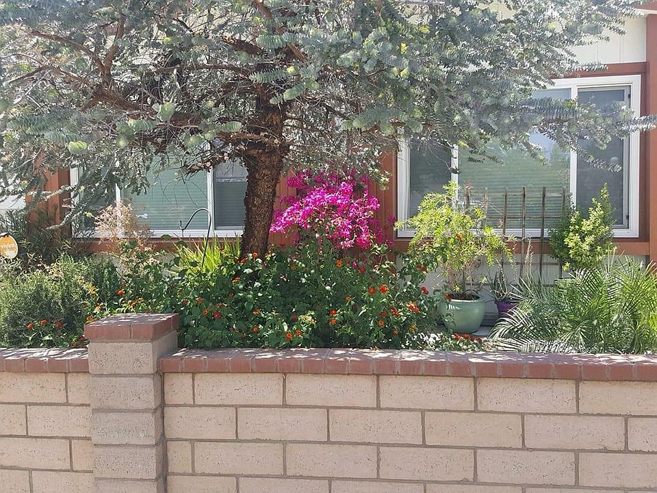 1st image of 47737 Calle Fiesta