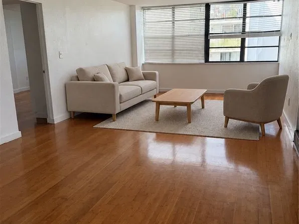 680 NE 64th St, Miami, FL