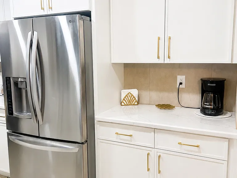 5200 S Lakeshore Dr #128 — Photo 3