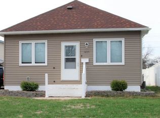 1055 W Central Ave, Minot, ND 58701