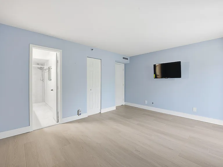 2070 Homewood Blvd #3150 — Photo 15