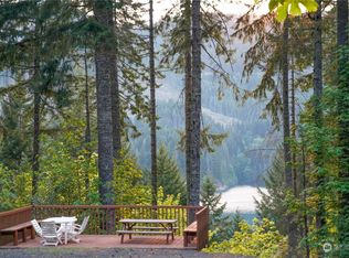 80 N Rim View Pl, Hoodsport, WA 98548