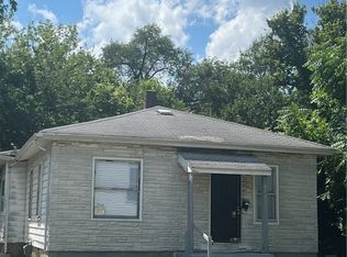 945 S Maffit St, Decatur, IL 62521