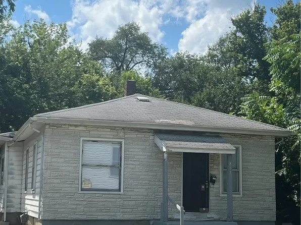 945 S Maffit St, Decatur, IL 62521