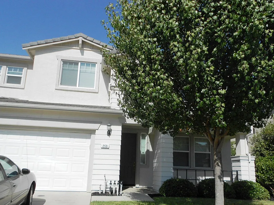 259 Mississippi Dr