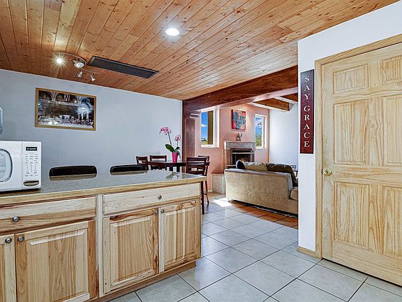 4th image of 1104 Siringo Ct