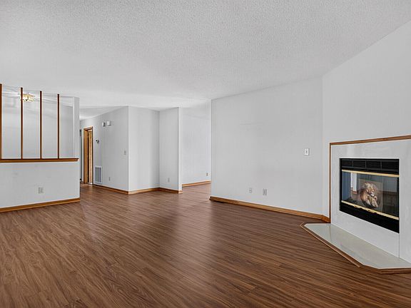 5th image of 1429 Foxtail Pine Rd