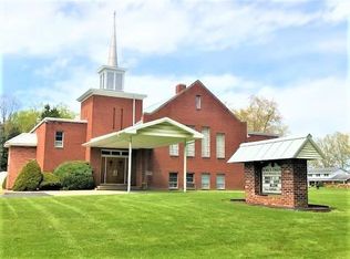 861 Old Pulaski Rd, New Castle, PA 16105