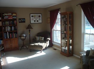 3575 Forest Spring Dr, Orion, MI 48359