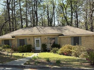 3211 Flamingo Dr, East Pt, GA 30344