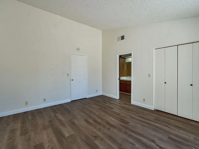1171 Meadow Gate Dr — Photo 27