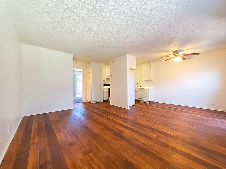 The Pines Apartments — Photo 16