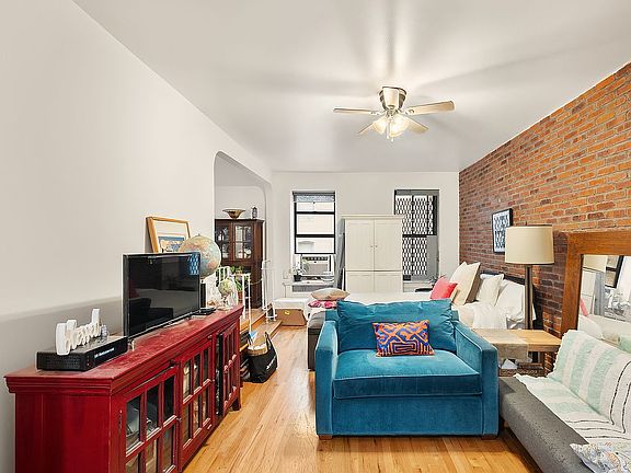 5th image of 1200 Woodycrest Ave APT 4A