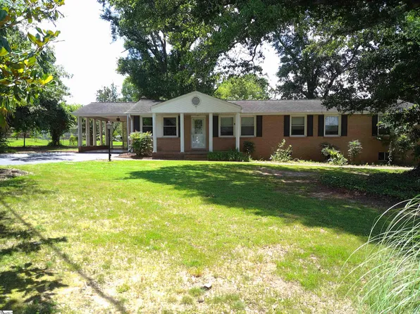 204 Sycamore Dr, Greenville, SC 29662