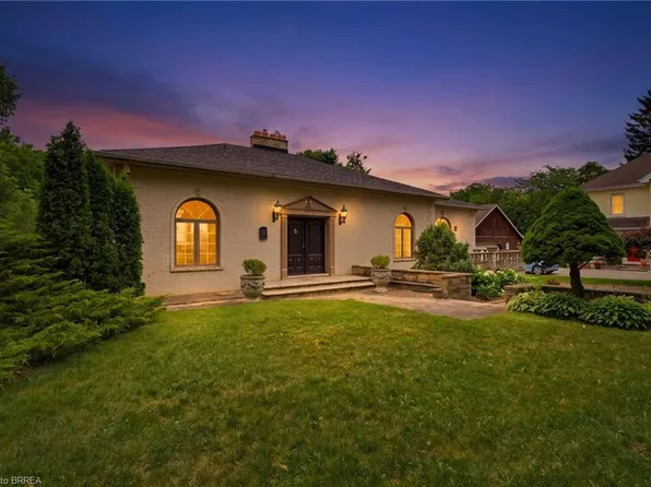 46 Tutela Heights Rd, Brantford, ON N3T 1A1