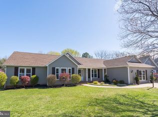 5118 Signal Corps Dr, Fredericksburg, VA 22408