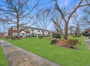1346 Bell Blvd #211, Bayside, NY