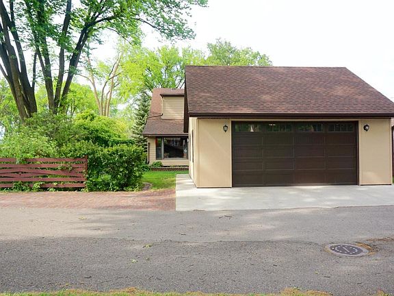 5th image of 615 W Vasa Ave