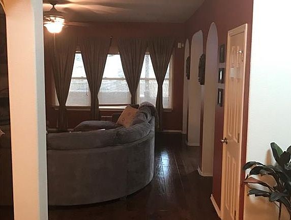 5th image of 1607 Knowles Dr
