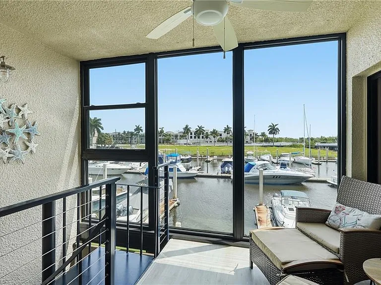 803 River Point Dr #107B — Photo 13