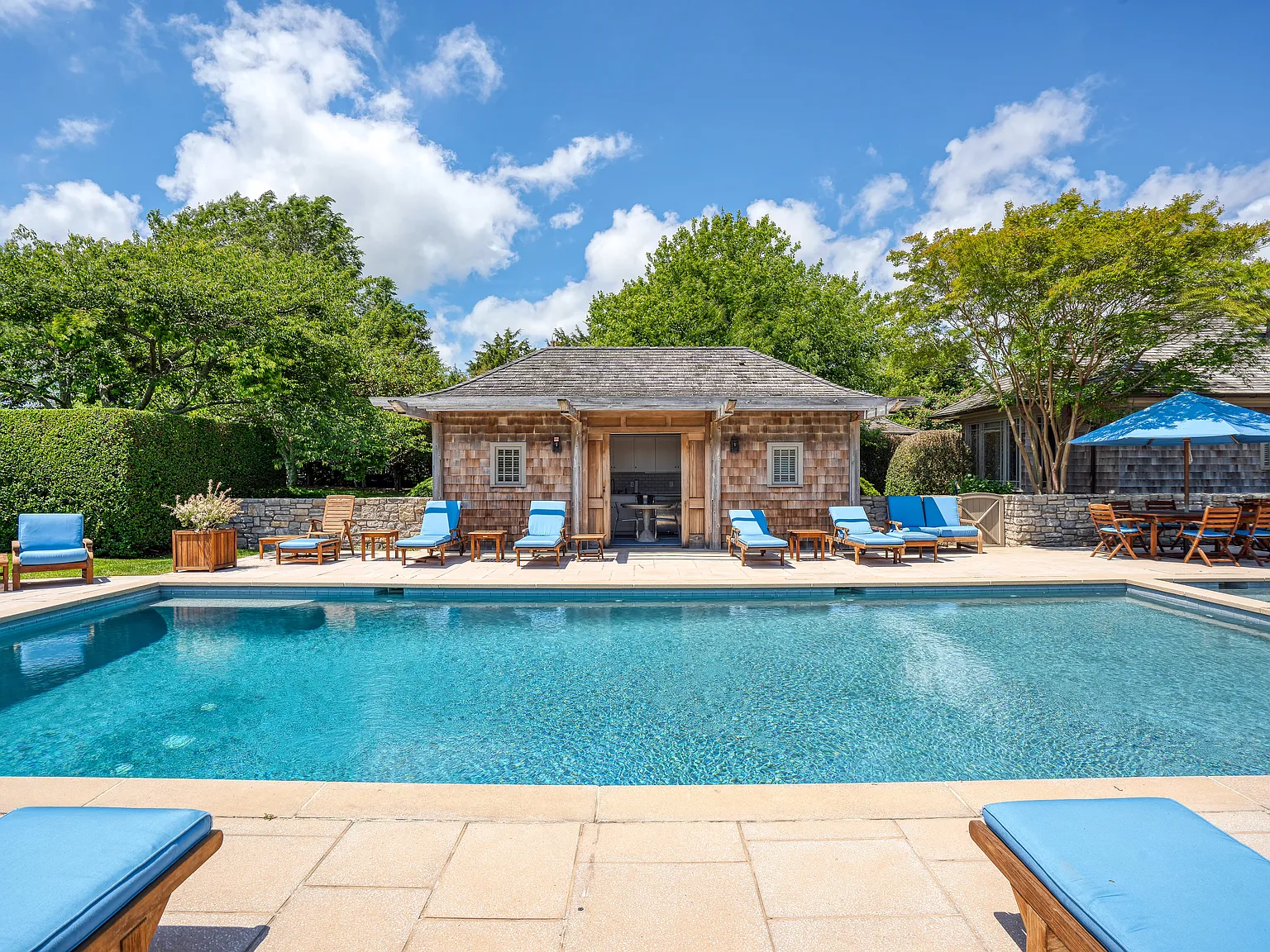 Bridgehampton North Estate with Reserve Views — Photo 4