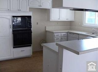 966 Magellan St, Costa Mesa, CA 92626