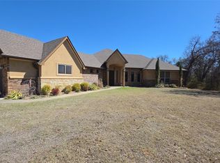 16280 Timbers Dr, Oklahoma City, OK 73165