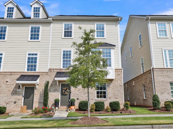 1207 Tannin Dr, Durham, NC 27713