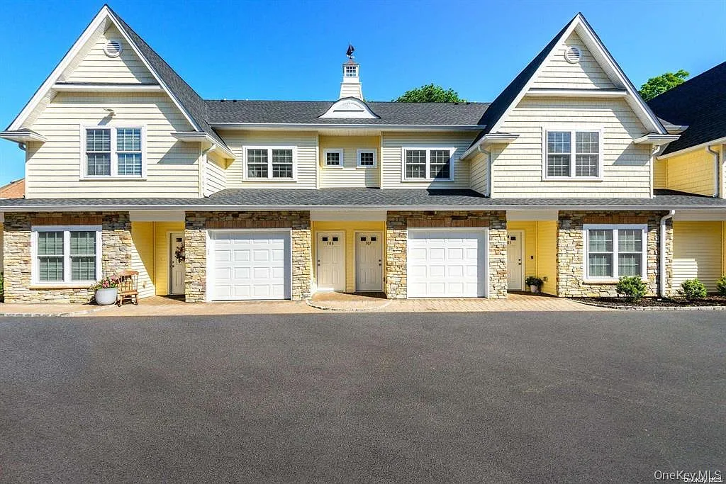 2 bed, 2.0 bath, $5,500 — Photo 1